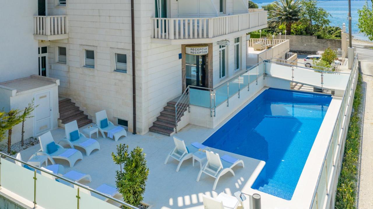Hotel Riva Kastela With Swimming Pool Экстерьер фото